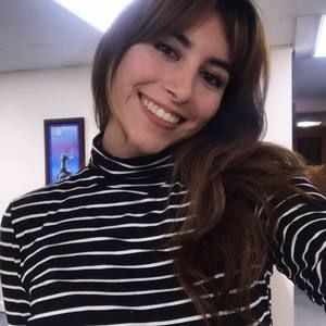 Meet your Posher, Lina